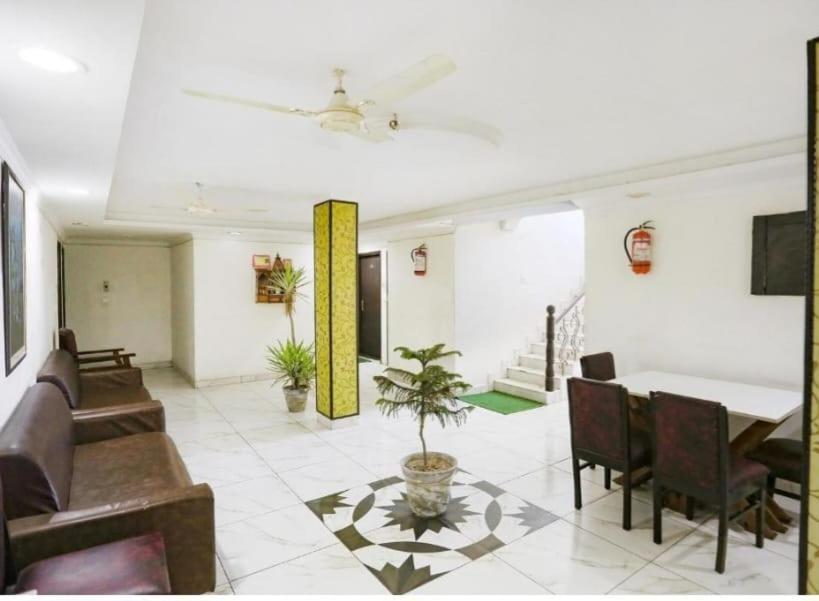 Hotel O Lime Wood دهرادون المظهر الخارجي الصورة